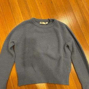 Fluffy zara sweater